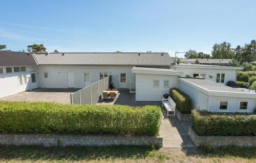 Balka Strand Apartamento | Lovely Apartment In Nexø With Wifi