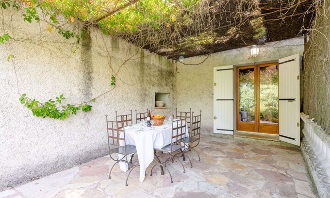 Verignon Villa | Hermoso apartamento en villa con WIFI, piscina, TV, terraza, vista panorámica, aparcamiento