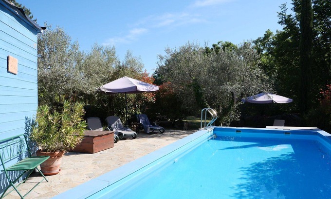 Montieri Casa | Hermoso apartamento en villa para 4 personas con piscina, terraza y mascotas permitida