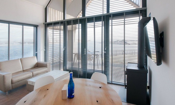 Tholen Casa | Precioso apartamento en villa para 4 personas con WIFI, TV y aparcamiento