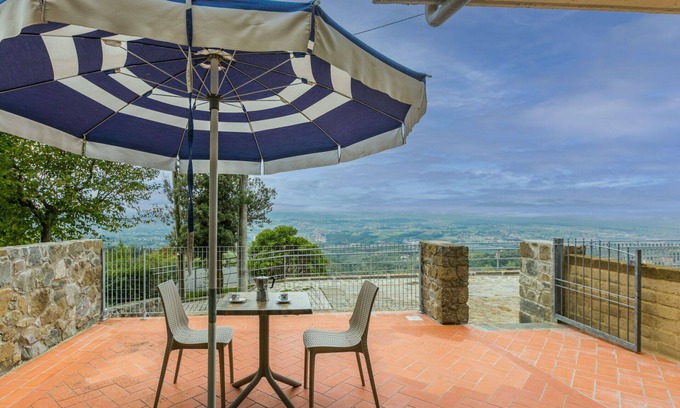 San Baronto Apartamento | Acogedor apartamento para 2 personas con WIFI, piscina, TV, terraza y mascotas permitida