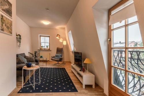 Sudstadt Apartamento | Lovely Apartment Quiet, bright, generous for two, private parking