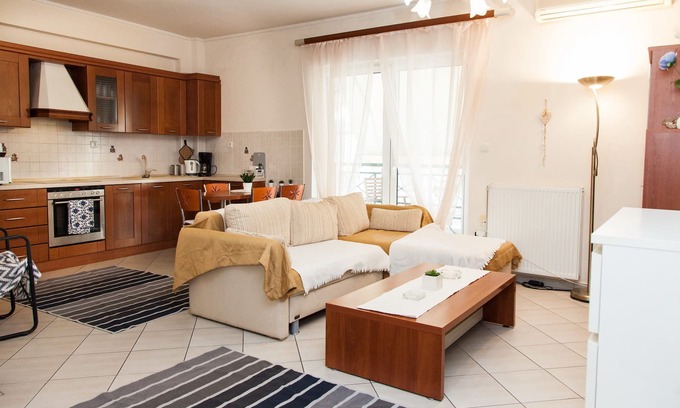 Peristeri Apartamento | Lovely apt. in Peristeri