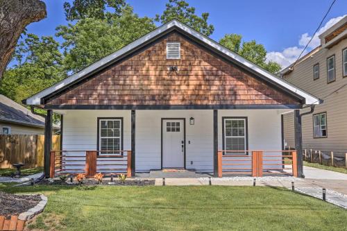 Pittsburgh Casa | Lovely Atlanta Home Less Than 3 Mi to State Farm Arena!