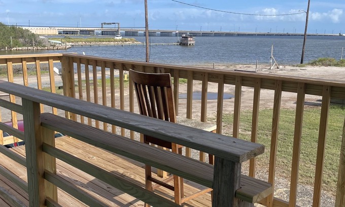 Flour Bluff Condominio | Lovely Beach View, 2 BR Condo