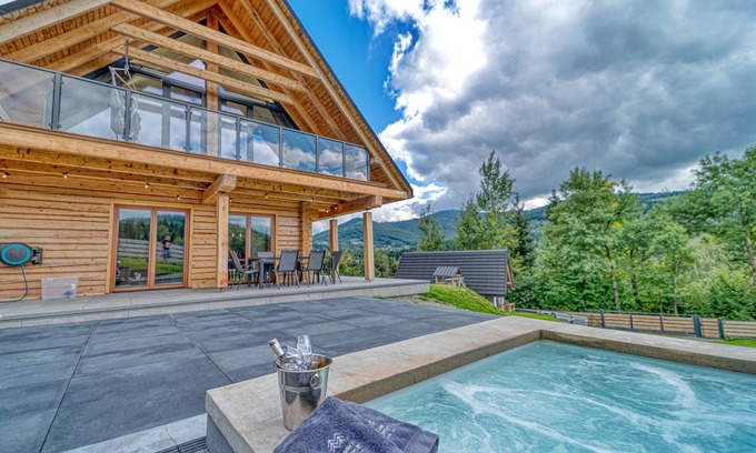 Zawoja Chalet De Esquí | Lovely chalet with Jacuzzi in charming Zawoja