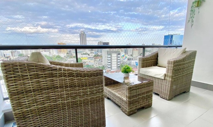 Lope De Vega Condominio | Lovely City Center Condo, Pool, Great City Views