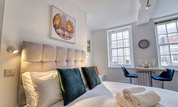 Pontrilas Apartamento | Lovely City Centre Apartment.