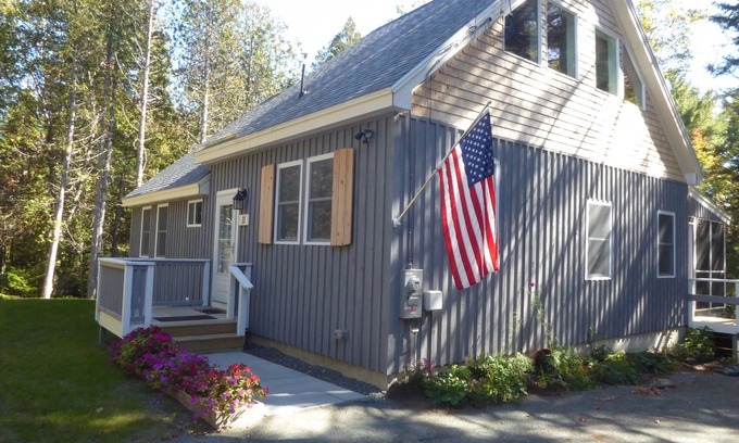 Winter Harbor Cabaña | Lovely cottage on Acadia National Park's quiet Schoodic side. Pet friendly