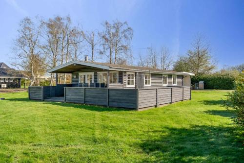Middelfart Casa | Lovely Cottage Within Walking Distance To The Sea