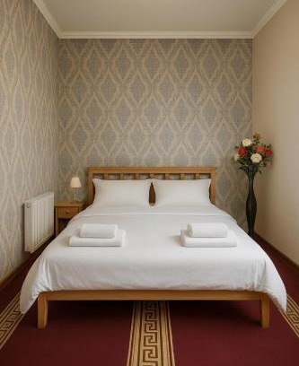 Sheki Casa | Lovely family, Spacious room, City Center apartmen