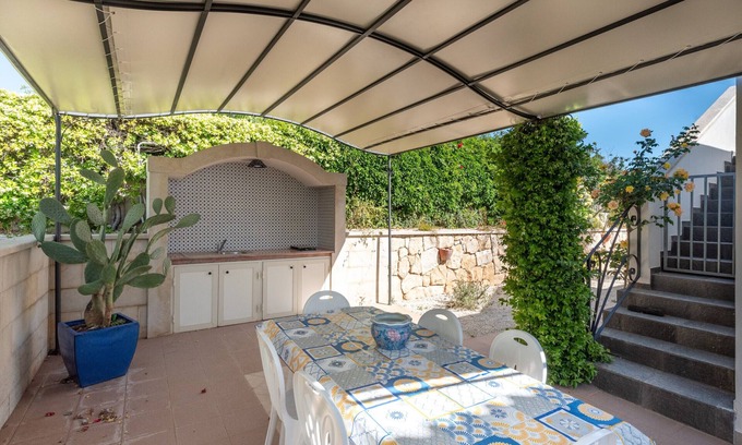Modica Chalet De Esquí | Lovely Family Villa in Modica