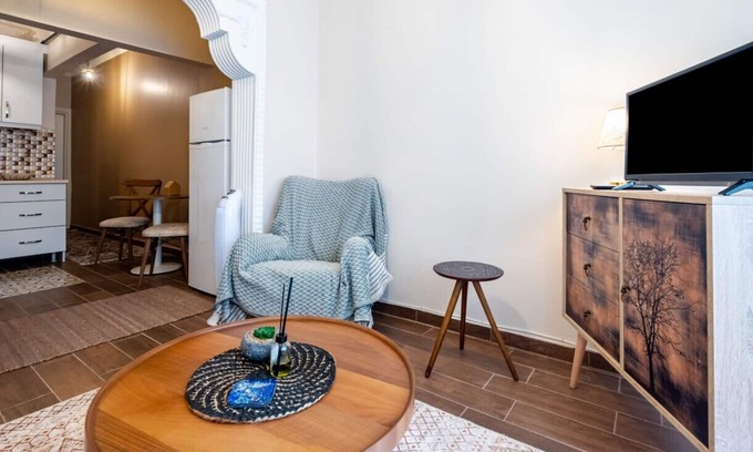 Gumussuyu Mahallesi Apartamento | Lovely Flat in Beyoglu near Public Transportation