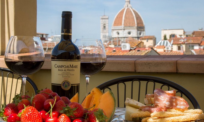 Sant' Ambrogio Apartamento | Bonito piso en el centro de Florencia con terraza y vistas al Duomo.