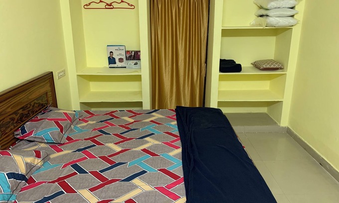 Kukatpalli Apartamento | Lovely FlatNo101-2-BHK with AC's 1st Floor in charming Kukatpally, Hyderabad.