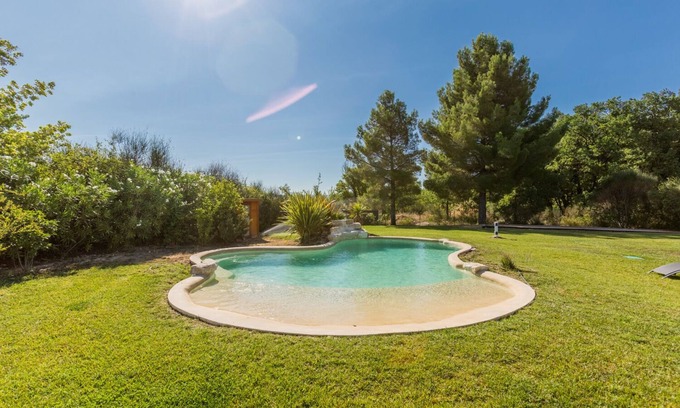 Le Puy-Sainte-Reparade Casa | Lovely House for your holidays. Pool, perfect place to discover famous PROVENCE