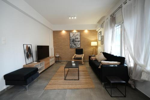 Nea Smirni Apartamento | Lovely Front Garden 2 BDRM Nea Smyrni