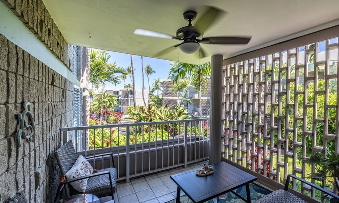 Kailua-Kona Condominio | 🌴Lovely garden unit with partial ocean view from the lanai. Well equipped🌴