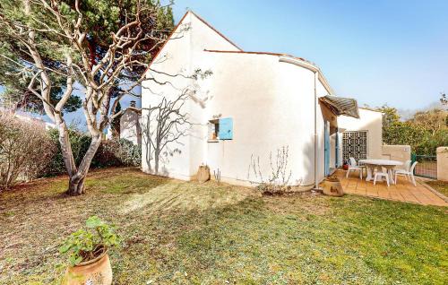 Saint-Trojan-les-Bains Casa | Lovely Home In Saint-Trojan-Les-Bains
