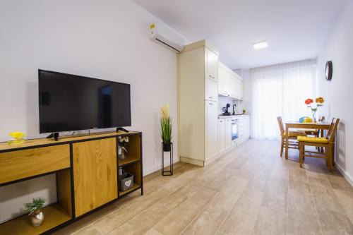 Oradea Apartamento | Lovely Home at West Residence