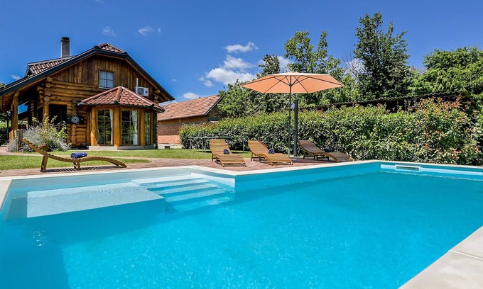 Ludbreg Casa | Preciosa casa en Vinogradi Ludbreski