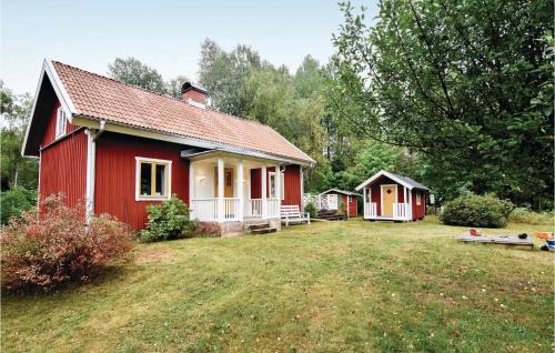 Algaras Casa | Lovely Home In Älgarås With Kitchen