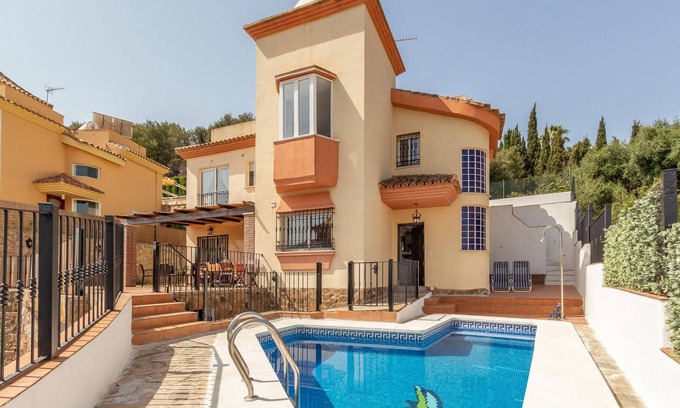 Torrequebrada Casa | Preciosa casa en Benalmádena