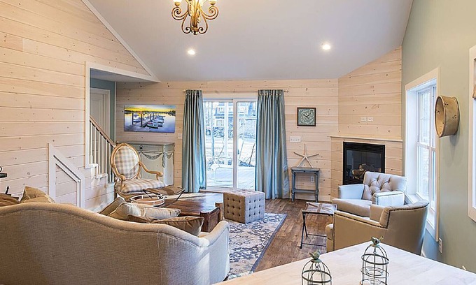 Cape Porpoise Casa | ¡Duerme 17! 6 bdrs, 6 baños; privado pero en la ciudad caminando, 4 mi Goose Rocks Beach!
