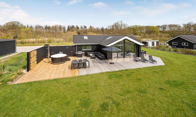 Fjellerup Strand Casa | Acogedora casa en Glesborg con WiFi
