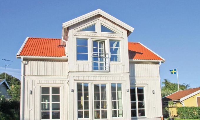 Hamburgsund Casa | Lovely Home In Hamburgsund With Wifi
