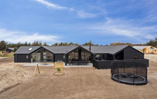 Hvide Sande Casa | Lovely Home In Hvide Sande With Sauna