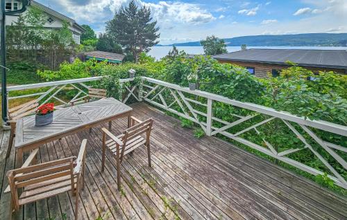 Spikkestad Casa | Lovely Home In Klokkarstua With House Sea View