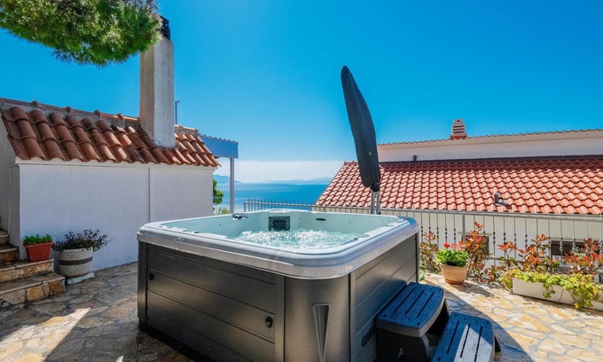 Marusici Casa | Acogedora casa en Marusici con jacuzzi