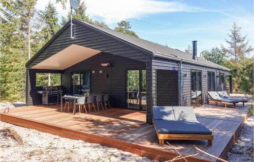 Bedegaard Casa | Lovely Home In Nexø With Kitchen