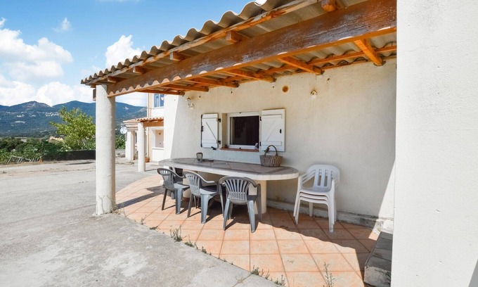 Valpaja Casa | Preciosa casa en Peri con WiFi