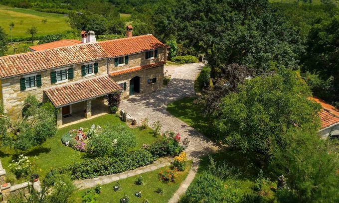 Purgarija Cepic Casa | Hermosa casa en Potpican