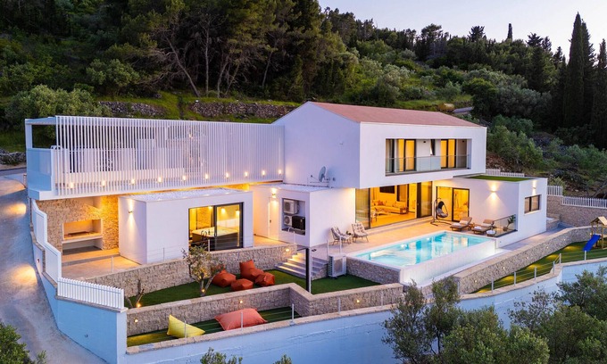 Preko Casa | Preciosa casa en Preko con sauna
