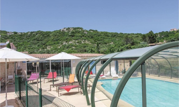 Rochefort-du-Gard Casa | Lovely Home In Rochefort Du Gard