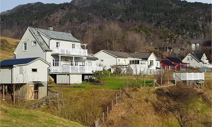 Kvinnherad Casa | Lovely Home In Utåker With Wifi