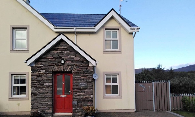 Sneem Casa | Lovely home just a 2 minute walk from Sneem village