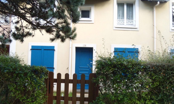 Cabourg Cabaña | Bonita casa cerca de la playa y todos los servicios.