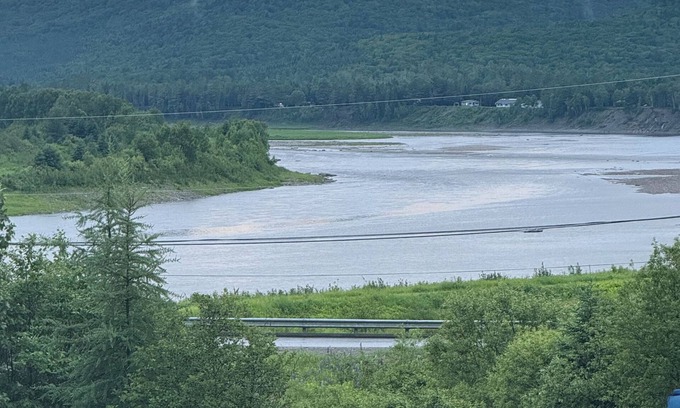 Allagash Casa | Lovely house with 5 beds and a view of the St. John River in Allagash