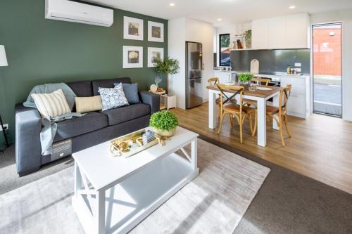 Linwood Apartamento | Lovely in Linwood: 2BR Beauty