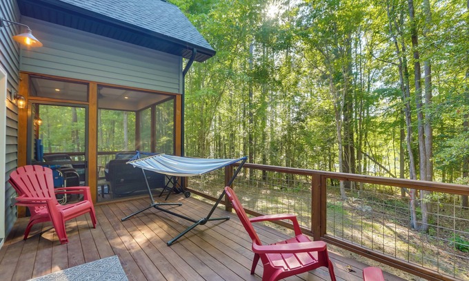Manson Casa | Lovely Kerr Lake House w/ Private Dock!