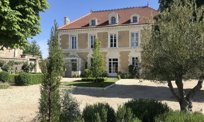 Genac-Bignac Casa | Lovely Maison: piscina privada; Terrenos idílicos tipo parque de Cognac & Angouleme
