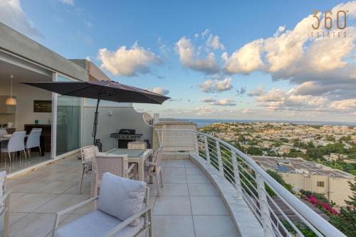 Mellieħa Heights Apartamento | Lovely Mellieha Apt with stunning terrace & views by 360 Estates