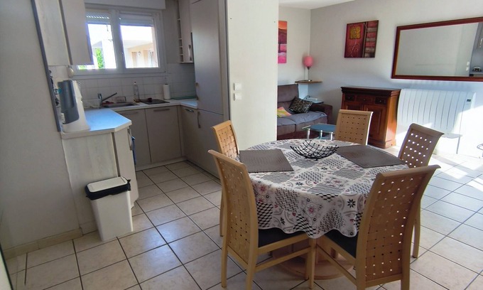 Marange-Silvange Apartamento | Lovely modern apartment in a quiet location.