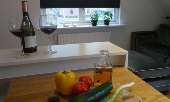 Municipality of Wijdemeren Apartamento | Lovely new apartment, complete tranquility just 15 minutes from Amsterdam