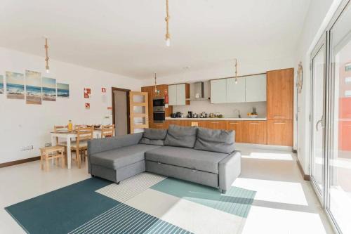 Peniche Apartamento | Lovely & New BEACH APARTMENT