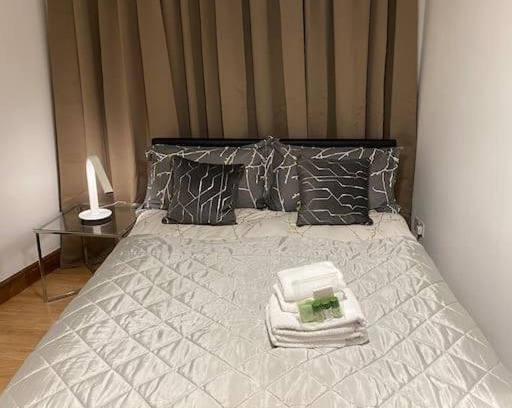 West Hendon Apartamento | Lovely One Bedroom Flat in London